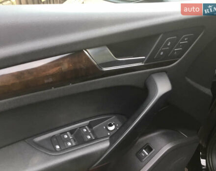 Черный Ауди Ку 5, объемом двигателя 1.98 л и пробегом 82 тыс. км за 27400 $, фото 8 на Automoto.ua