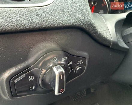 Чорний Ауді Ку 5, об'ємом двигуна 2 л та пробігом 197 тис. км за 16400 $, фото 17 на Automoto.ua