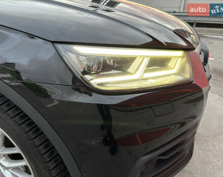 Черный Ауди Ку 5, объемом двигателя 1.97 л и пробегом 280 тыс. км за 27500 $, фото 25 на Automoto.ua