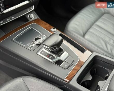 Чорний Ауді Ку 5, об'ємом двигуна 1.98 л та пробігом 160 тис. км за 23000 $, фото 50 на Automoto.ua