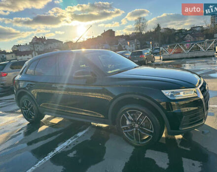 Черный Ауди Ку 5, объемом двигателя 1.97 л и пробегом 250 тыс. км за 26500 $, фото 4 на Automoto.ua