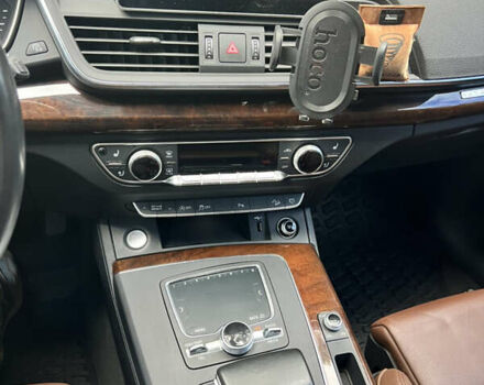 Черный Ауди Ку 5, объемом двигателя 1.98 л и пробегом 155 тыс. км за 23800 $, фото 23 на Automoto.ua