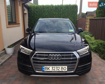 Черный Ауди Ку 5, объемом двигателя 1.98 л и пробегом 82 тыс. км за 27400 $, фото 1 на Automoto.ua