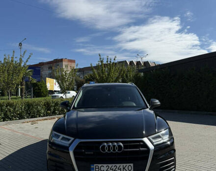 Черный Ауди Ку 5, объемом двигателя 1.97 л и пробегом 325 тыс. км за 26500 $, фото 3 на Automoto.ua