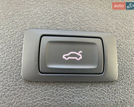 Чорний Ауді Ку 5, об'ємом двигуна 2 л та пробігом 176 тис. км за 19550 $, фото 76 на Automoto.ua