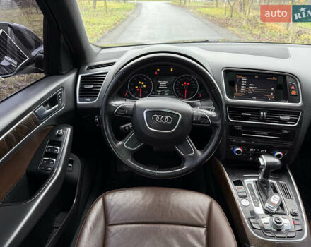 Чорний Ауді Ку 5, об'ємом двигуна 2 л та пробігом 197 тис. км за 16400 $, фото 10 на Automoto.ua