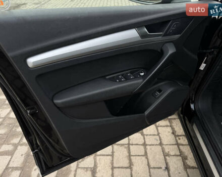 Чорний Ауді Ку 5, об'ємом двигуна 2 л та пробігом 159 тис. км за 17950 $, фото 17 на Automoto.ua