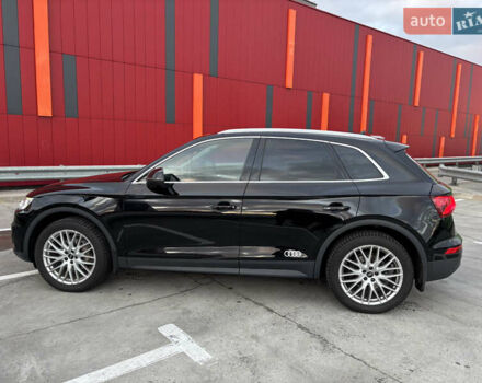 Черный Ауди Ку 5, объемом двигателя 1.97 л и пробегом 280 тыс. км за 27500 $, фото 6 на Automoto.ua