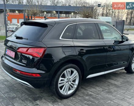 Черный Ауди Ку 5, объемом двигателя 2 л и пробегом 208 тыс. км за 20700 $, фото 8 на Automoto.ua