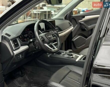 Черный Ауди Ку 5, объемом двигателя 2 л и пробегом 205 тыс. км за 25000 $, фото 5 на Automoto.ua