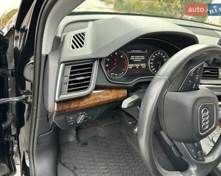 Черный Ауди Ку 5, объемом двигателя 0 л и пробегом 207 тыс. км за 18400 $, фото 39 на Automoto.ua