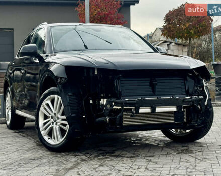 Черный Ауди Ку 5, объемом двигателя 1.98 л и пробегом 220 тыс. км за 17500 $, фото 2 на Automoto.ua