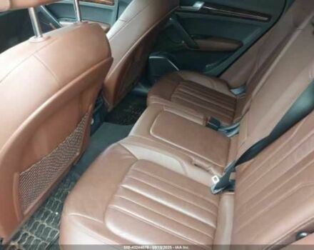 Чорний Ауді Ку 5, об'ємом двигуна 2 л та пробігом 85 тис. км за 7900 $, фото 7 на Automoto.ua