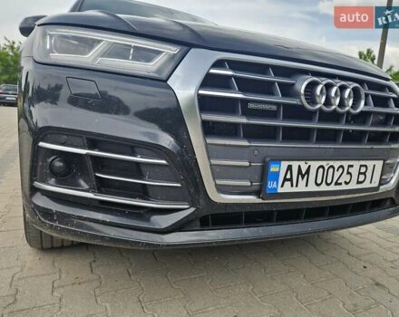 Черный Ауди Ку 5, объемом двигателя 1.97 л и пробегом 228 тыс. км за 35000 $, фото 2 на Automoto.ua