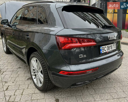 Черный Ауди Ку 5, объемом двигателя 1.98 л и пробегом 53 тыс. км за 32000 $, фото 2 на Automoto.ua