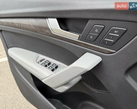 Черный Ауди Ку 5, объемом двигателя 1.98 л и пробегом 61 тыс. км за 28400 $, фото 12 на Automoto.ua