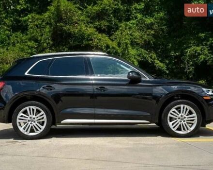 Черный Ауди Ку 5, объемом двигателя 1.98 л и пробегом 142 тыс. км за 19000 $, фото 1 на Automoto.ua