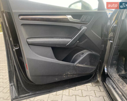 Чорний Ауді Ку 5, об'ємом двигуна 1.98 л та пробігом 147 тис. км за 18700 $, фото 10 на Automoto.ua