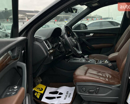 Черный Ауди Ку 5, объемом двигателя 1.98 л и пробегом 160 тыс. км за 26100 $, фото 8 на Automoto.ua