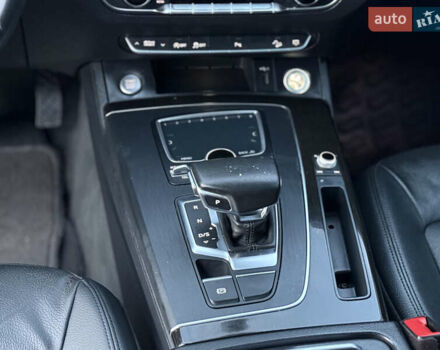 Черный Ауди Ку 5, объемом двигателя 1.98 л и пробегом 229 тыс. км за 17800 $, фото 19 на Automoto.ua