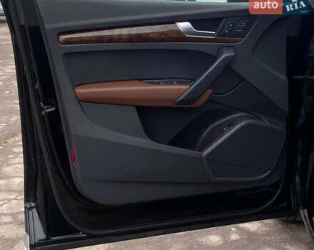 Чорний Ауді Ку 5, об'ємом двигуна 1.98 л та пробігом 266 тис. км за 20999 $, фото 18 на Automoto.ua