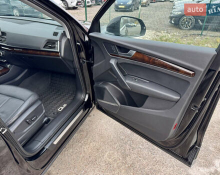 Чорний Ауді Ку 5, об'ємом двигуна 1.98 л та пробігом 125 тис. км за 24800 $, фото 43 на Automoto.ua