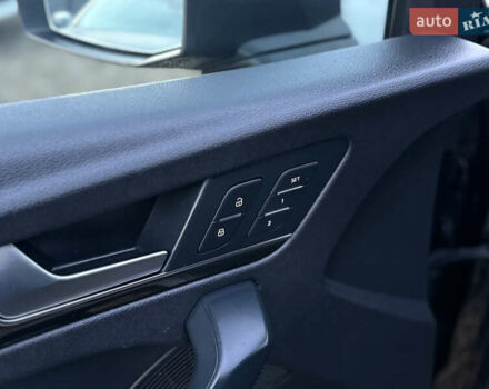 Черный Ауди Ку 5, объемом двигателя 1.98 л и пробегом 229 тыс. км за 17800 $, фото 13 на Automoto.ua