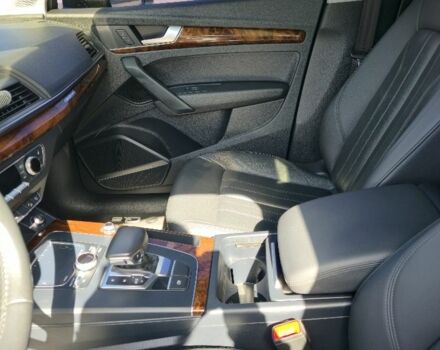 Черный Ауди Ку 5, объемом двигателя 2 л и пробегом 193 тыс. км за 23800 $, фото 23 на Automoto.ua