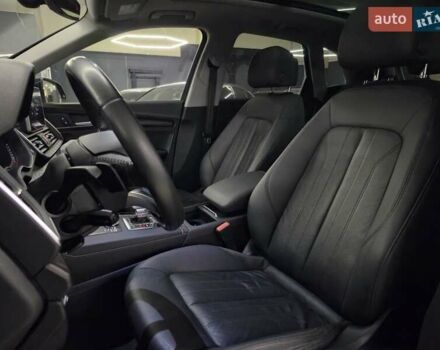 Черный Ауди Ку 5, объемом двигателя 2 л и пробегом 165 тыс. км за 26499 $, фото 7 на Automoto.ua