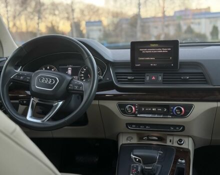 Черный Ауди Ку 5, объемом двигателя 2 л и пробегом 88 тыс. км за 22750 $, фото 21 на Automoto.ua