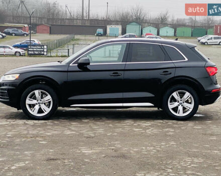 Чорний Ауді Ку 5, об'ємом двигуна 1.98 л та пробігом 266 тис. км за 20999 $, фото 1 на Automoto.ua