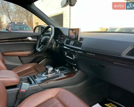 Черный Ауди Ку 5, объемом двигателя 1.98 л и пробегом 127 тыс. км за 24600 $, фото 27 на Automoto.ua