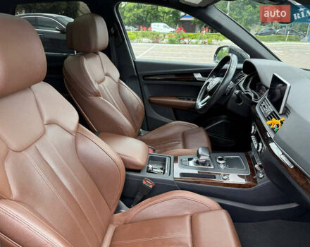 Черный Ауди Ку 5, объемом двигателя 1.98 л и пробегом 93 тыс. км за 27800 $, фото 10 на Automoto.ua