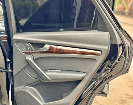 Черный Ауди Ку 5, объемом двигателя 1.98 л и пробегом 168 тыс. км за 23999 $, фото 31 на Automoto.ua