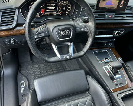 Черный Ауди Ку 5, объемом двигателя 1.98 л и пробегом 112 тыс. км за 27500 $, фото 15 на Automoto.ua