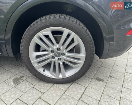 Черный Ауди Ку 5, объемом двигателя 1.98 л и пробегом 53 тыс. км за 32000 $, фото 24 на Automoto.ua