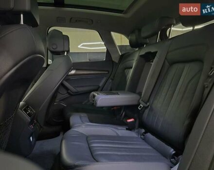 Черный Ауди Ку 5, объемом двигателя 2 л и пробегом 165 тыс. км за 26499 $, фото 9 на Automoto.ua