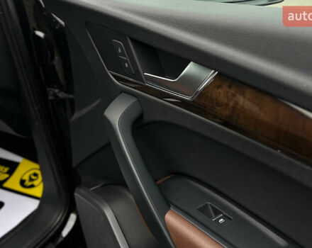 Черный Ауди Ку 5, объемом двигателя 1.98 л и пробегом 160 тыс. км за 26100 $, фото 21 на Automoto.ua