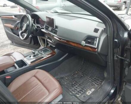 Чорний Ауді Ку 5, об'ємом двигуна 2 л та пробігом 85 тис. км за 7900 $, фото 4 на Automoto.ua