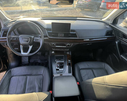 Чорний Ауді Ку 5, об'ємом двигуна 2 л та пробігом 151 тис. км за 23400 $, фото 37 на Automoto.ua