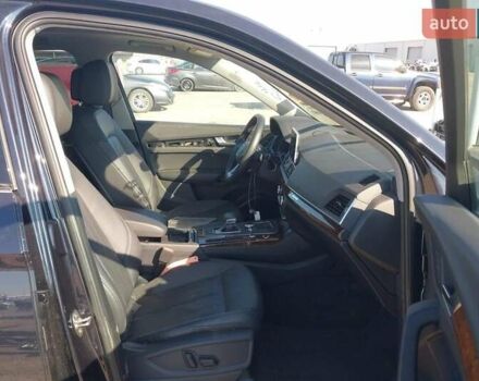 Черный Ауди Ку 5, объемом двигателя 1.98 л и пробегом 190 тыс. км за 16000 $, фото 4 на Automoto.ua