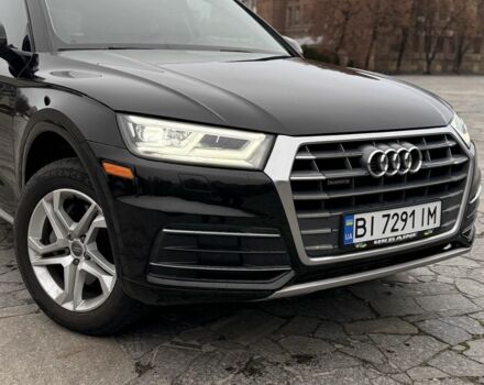 Черный Ауди Ку 5, объемом двигателя 2 л и пробегом 134 тыс. км за 570 $, фото 2 на Automoto.ua