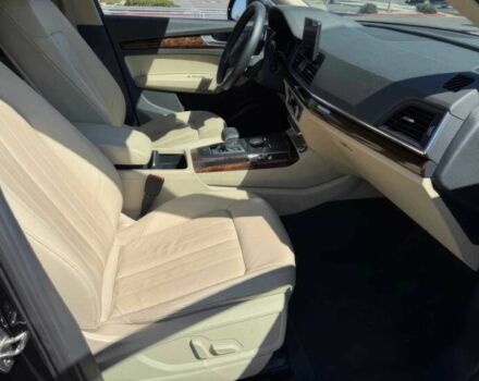 Черный Ауди Ку 5, объемом двигателя 2 л и пробегом 49 тыс. км за 15000 $, фото 11 на Automoto.ua