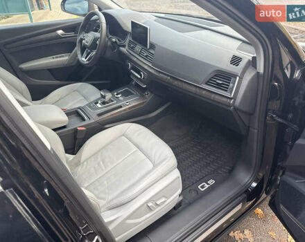 Черный Ауди Ку 5, объемом двигателя 2 л и пробегом 182 тыс. км за 23800 $, фото 19 на Automoto.ua