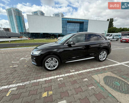 Черный Ауди Ку 5, объемом двигателя 1.98 л и пробегом 93 тыс. км за 27800 $, фото 4 на Automoto.ua