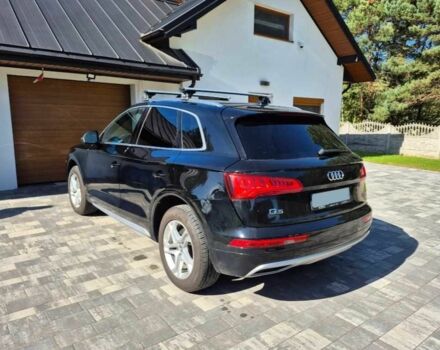 Черный Ауди Ку 5, объемом двигателя 2 л и пробегом 129 тыс. км за 14000 $, фото 1 на Automoto.ua