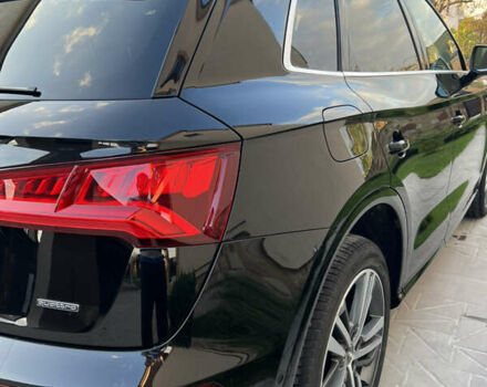 Черный Ауди Ку 5, объемом двигателя 1.97 л и пробегом 96 тыс. км за 39900 $, фото 6 на Automoto.ua