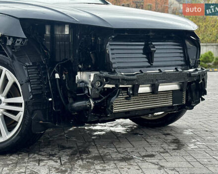 Черный Ауди Ку 5, объемом двигателя 1.98 л и пробегом 220 тыс. км за 17500 $, фото 3 на Automoto.ua