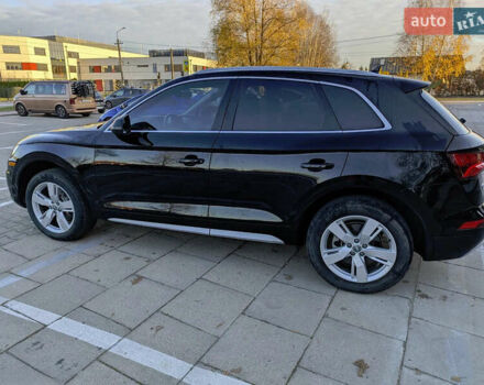 Черный Ауди Ку 5, объемом двигателя 1.98 л и пробегом 207 тыс. км за 25000 $, фото 1 на Automoto.ua