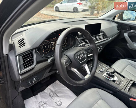 Черный Ауди Ку 5, объемом двигателя 2 л и пробегом 182 тыс. км за 23800 $, фото 11 на Automoto.ua